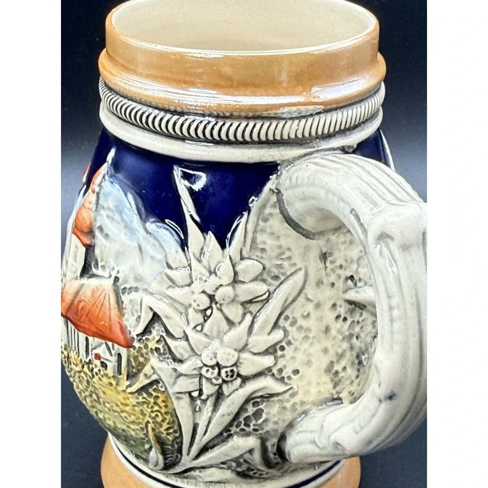Vintage Original Lerche German Beer Stein Hunting Scene Hunters Ceramic 5 3/8